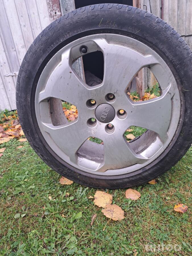 Audi, valuveljed