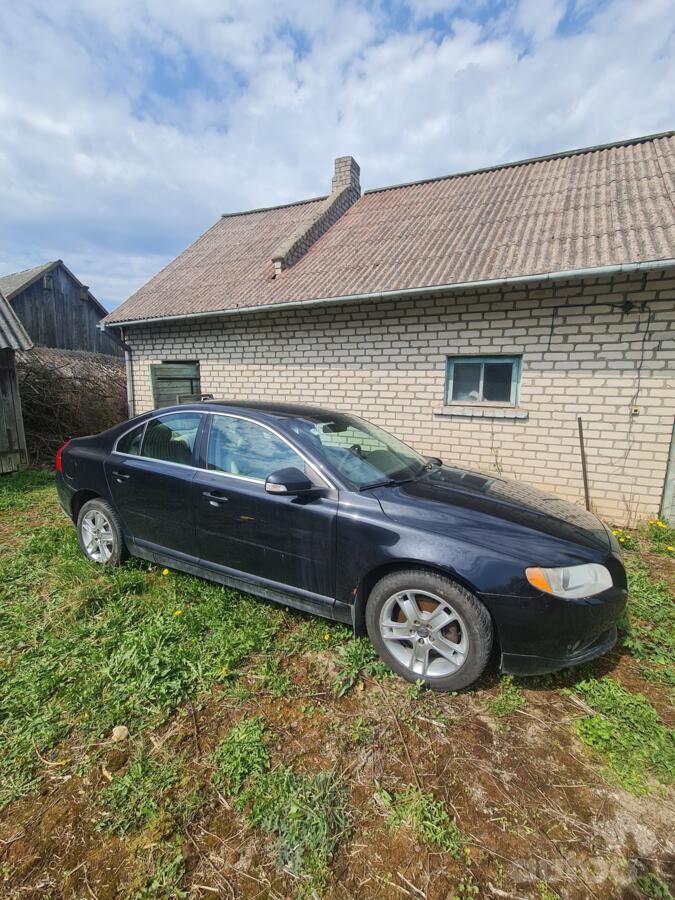 Volvo, valuveljed