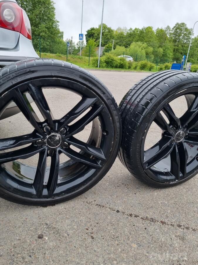 Audi, valuveljed