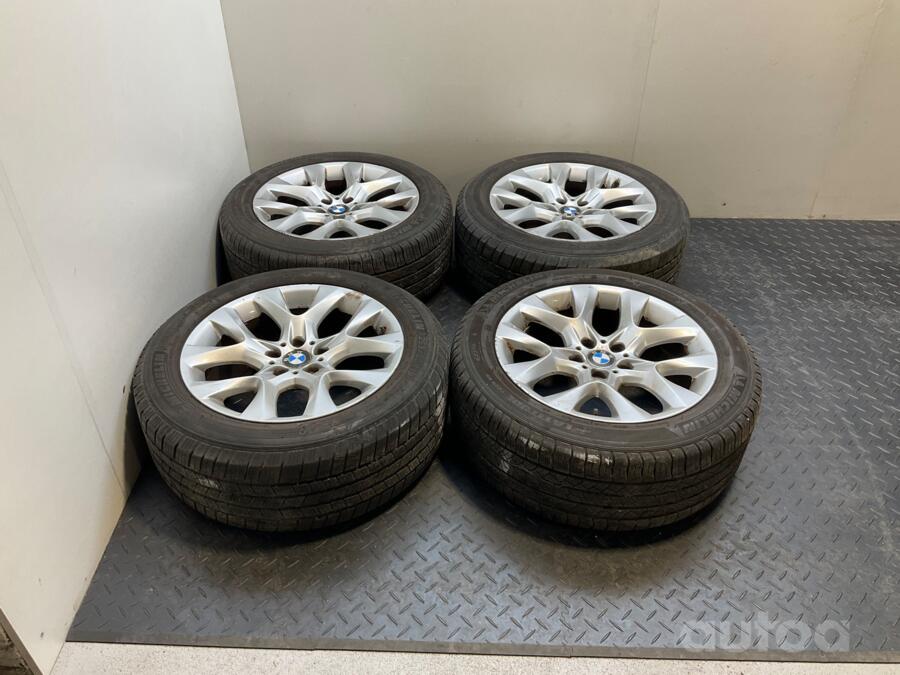BMW, valuveljed