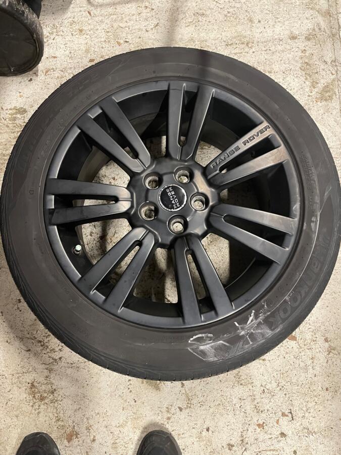 Land rover, valuveljed