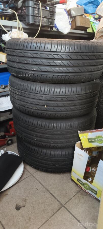 Toyota, terasest stantsitud