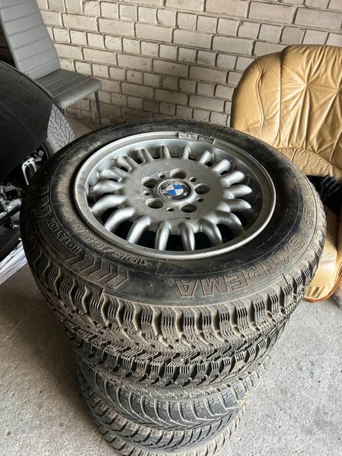 Bmw, valuveljed