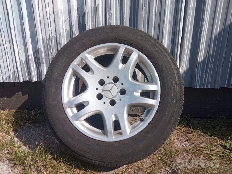 Mercedes Benz, valuveljed