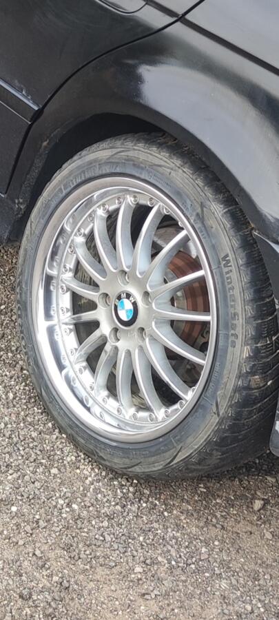 BMW, valuveljed