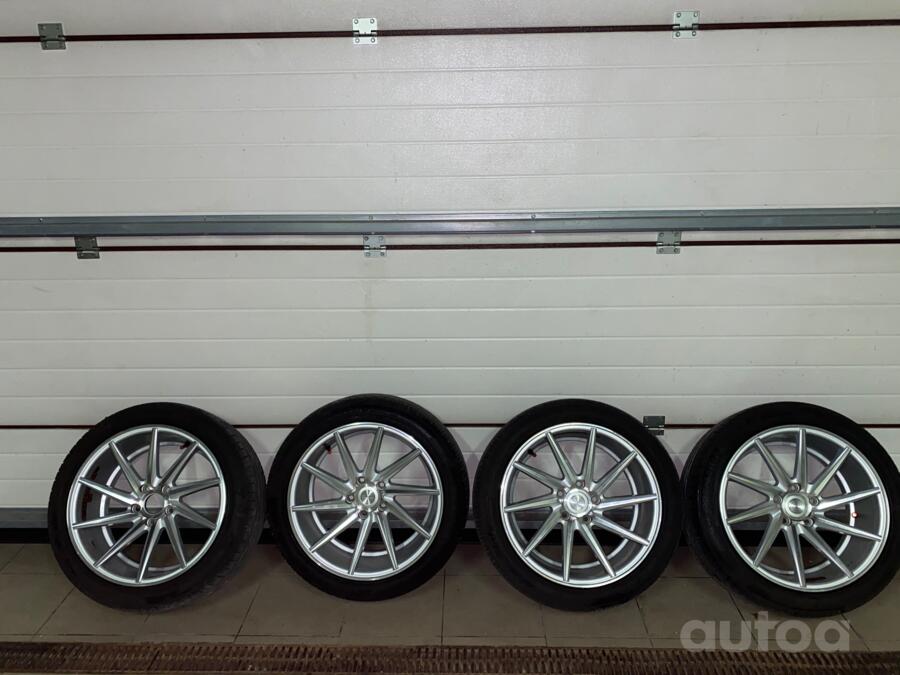 Vossen, valuveljed