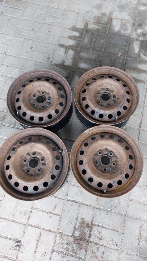 Toyota, terasest stantsitud