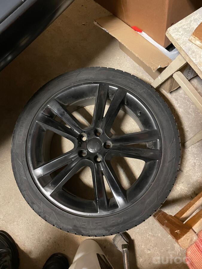 Seat, valuveljed