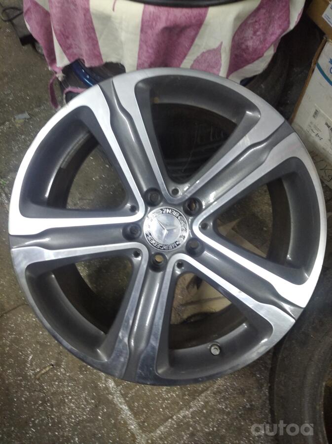 Mercedes, valuveljed