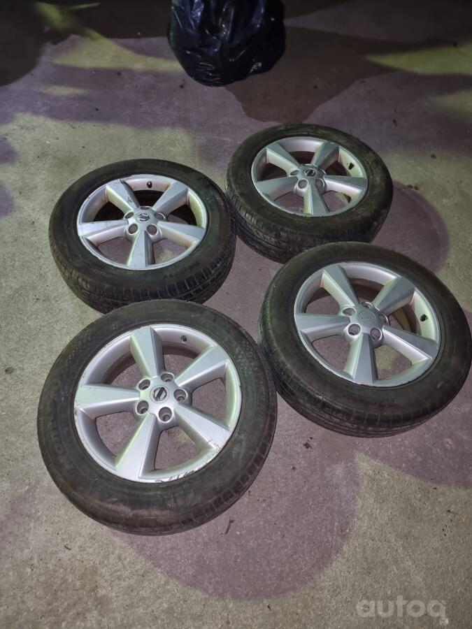 Nissan, valuveljed