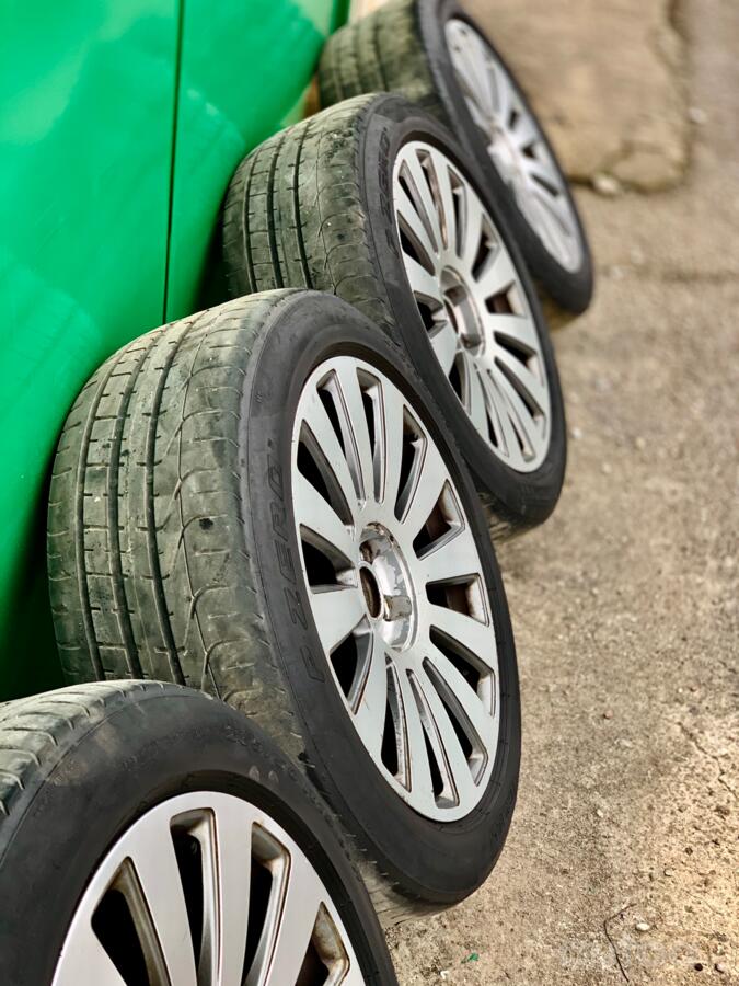 AUDI, valuveljed