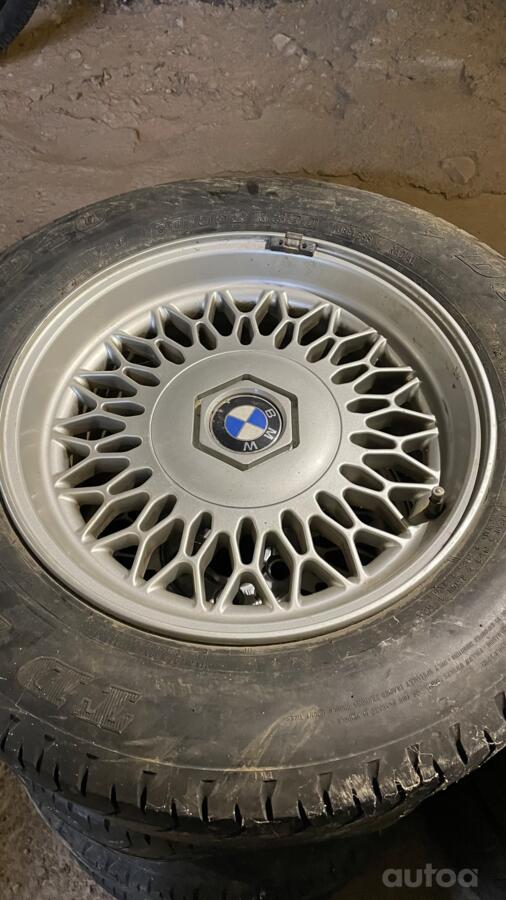 Bmw, valuveljed