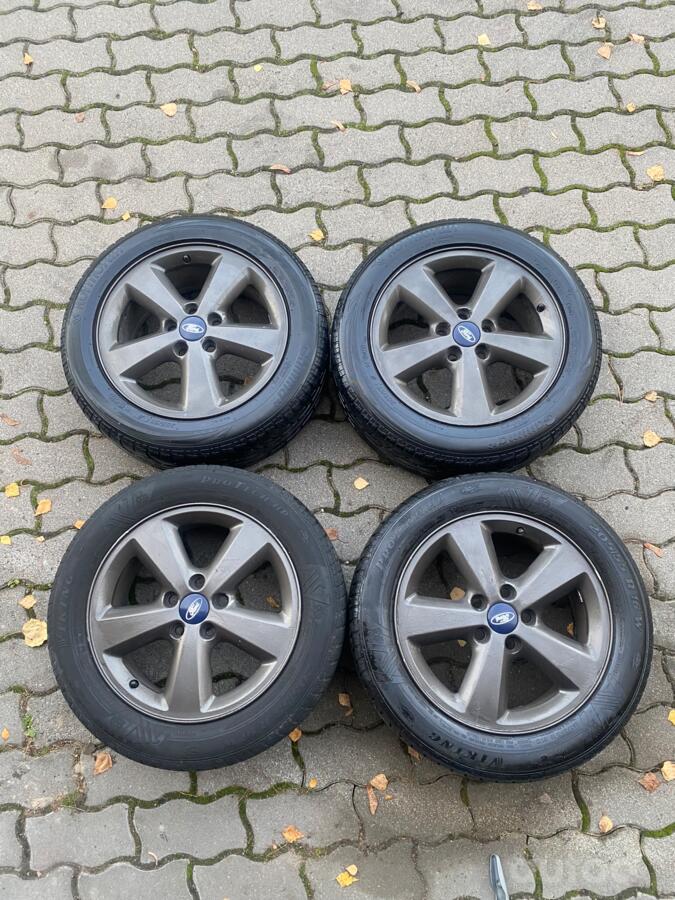 Ford, valuveljed