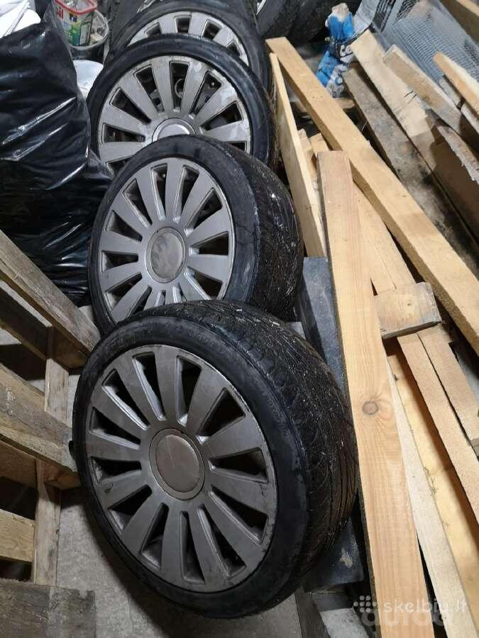 Audi, valuveljed