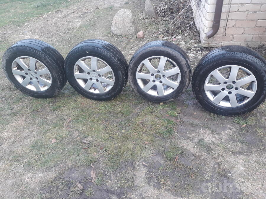 Autec, valuveljed