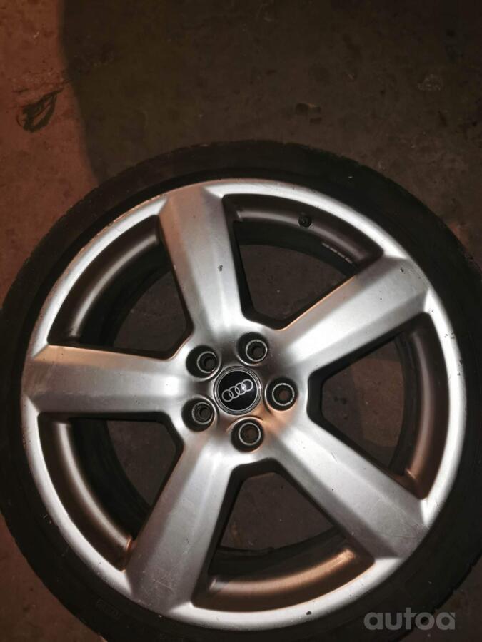Audi, valuveljed