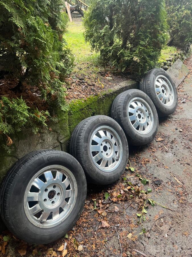 Audi, valuveljed