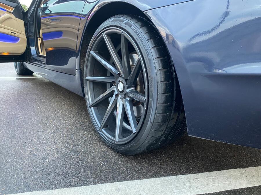 Vossen, valuveljed