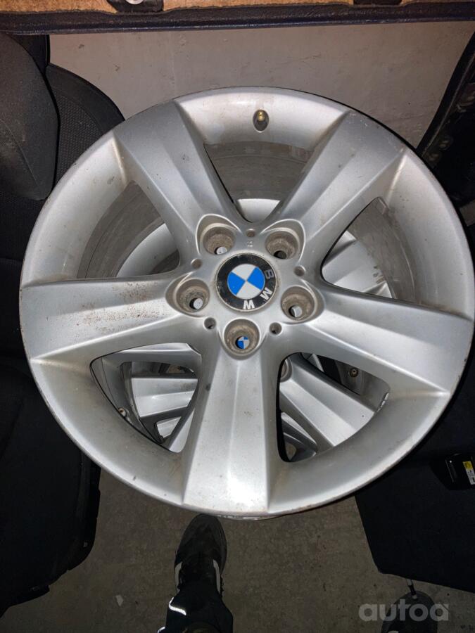 BMW, valuveljed