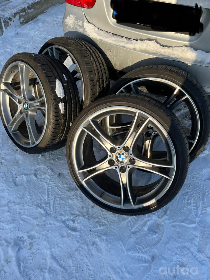 BMW, valuveljed