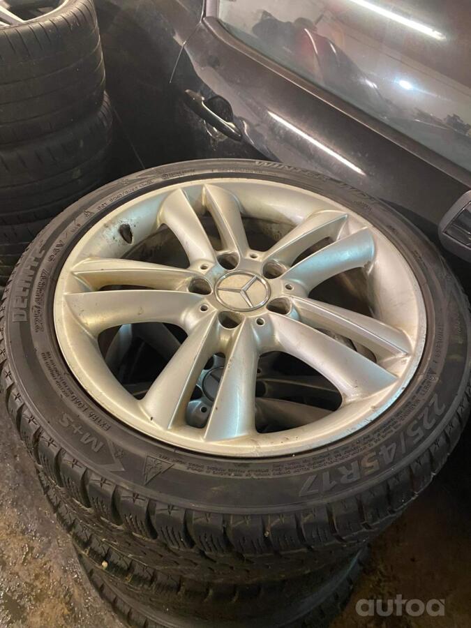 Mercedes benz, valuveljed