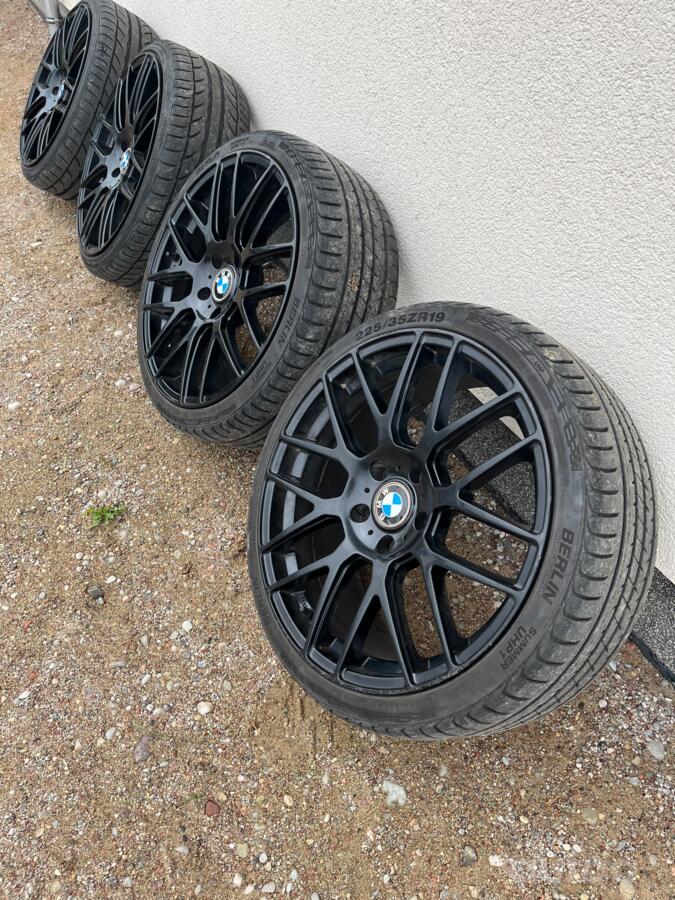 BMW, valuveljed