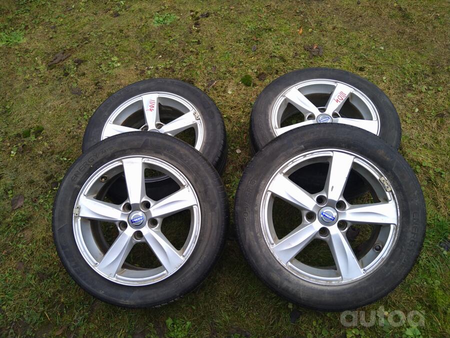 Volvo, valuveljed