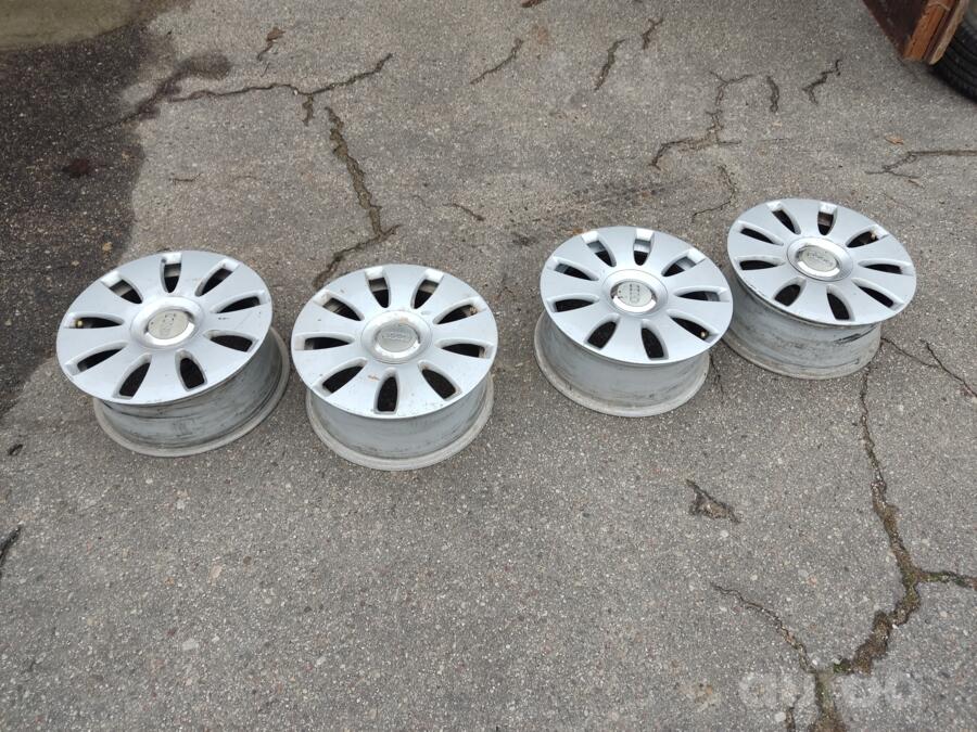 Audi, valuveljed