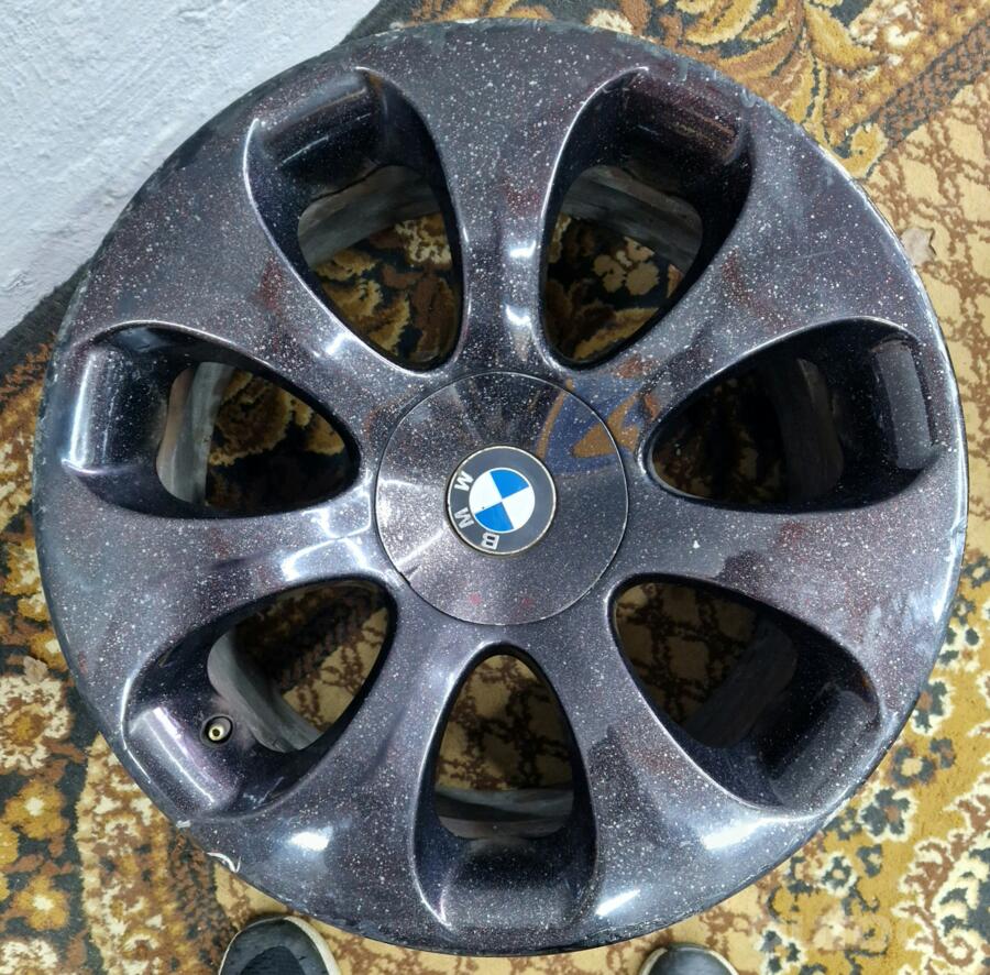 Bmw, valuveljed