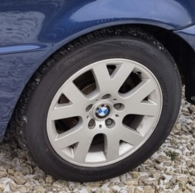 Bmw, valuveljed