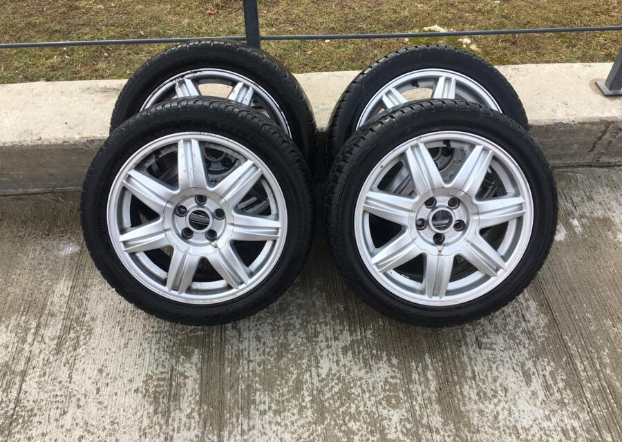 Seat, valuveljed