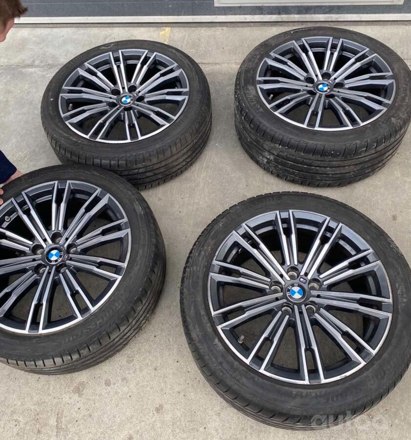 BMW, valuveljed