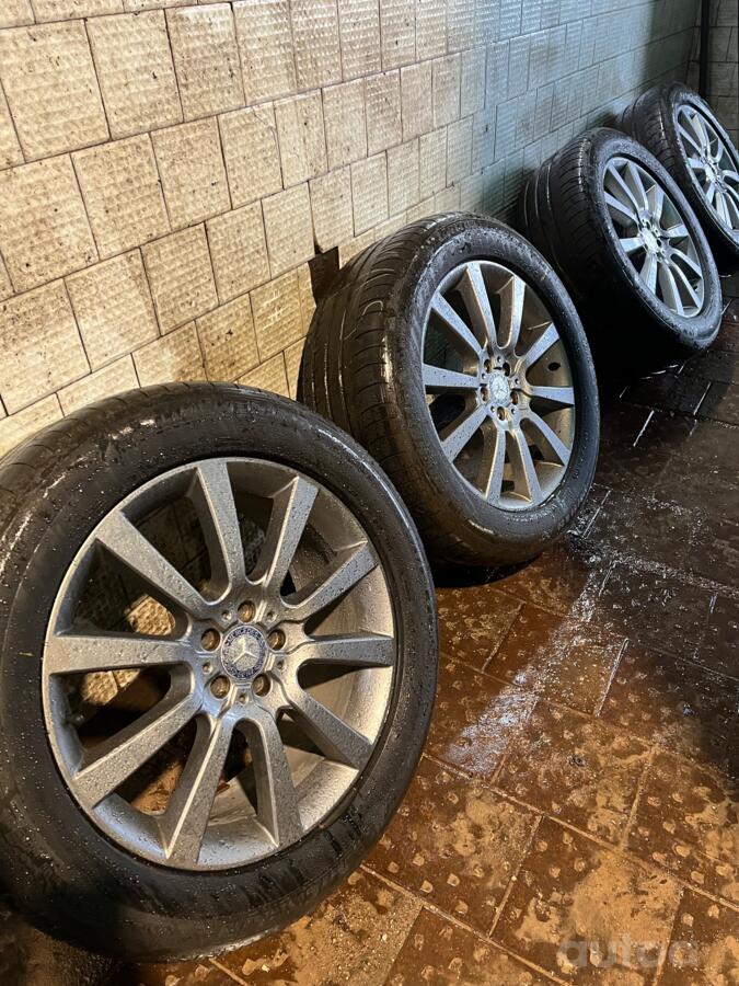 Mercedes - Benz Originalus, valuveljed