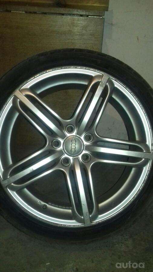 Audi, valuveljed