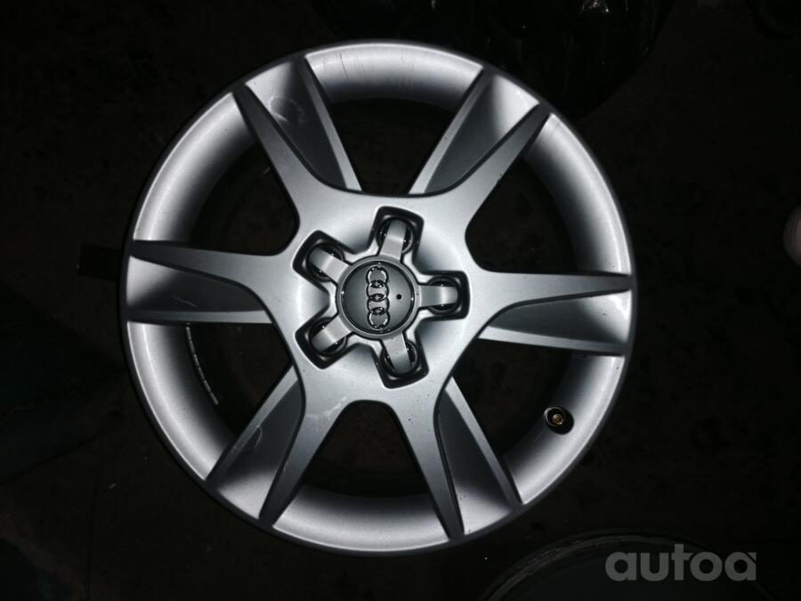 AUDI, valuveljed