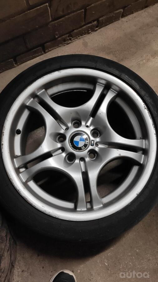 BMW, valuveljed