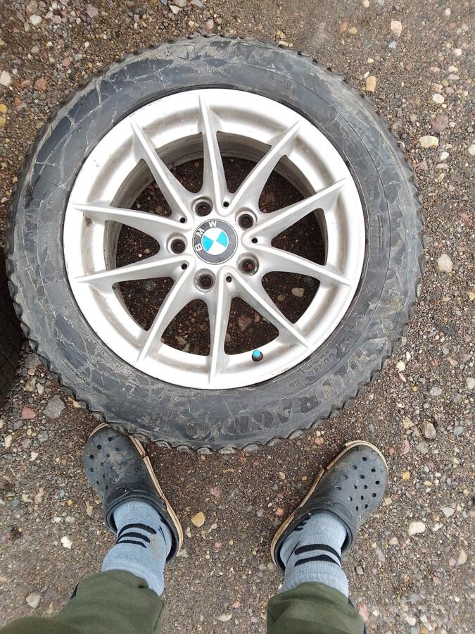 Bmw, valuveljed