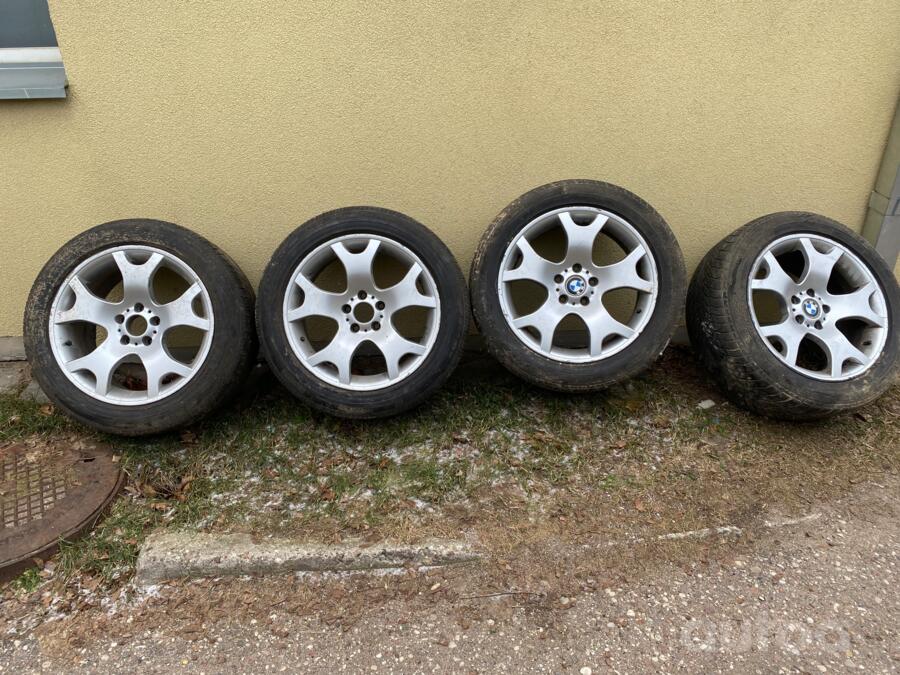 BMW, valuveljed