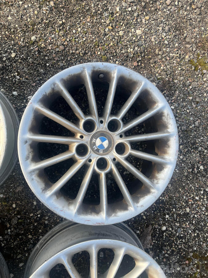 BMW, valuveljed