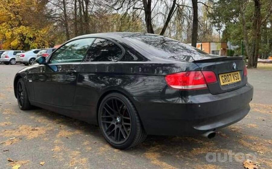 BMW, valuveljed