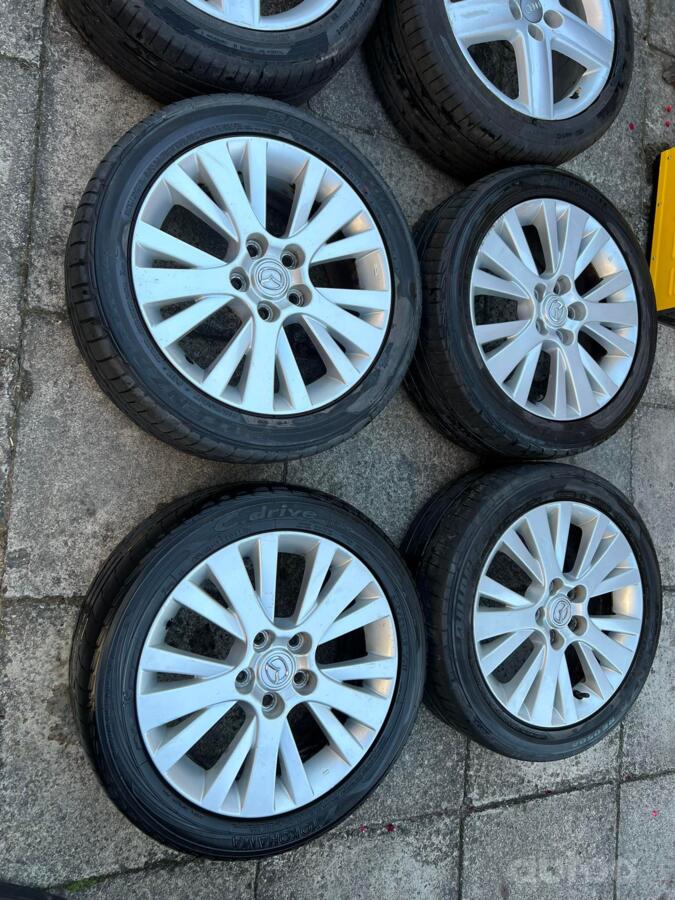 Mazda, valuveljed