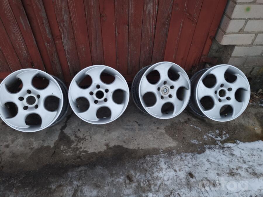 Bmw, valuveljed