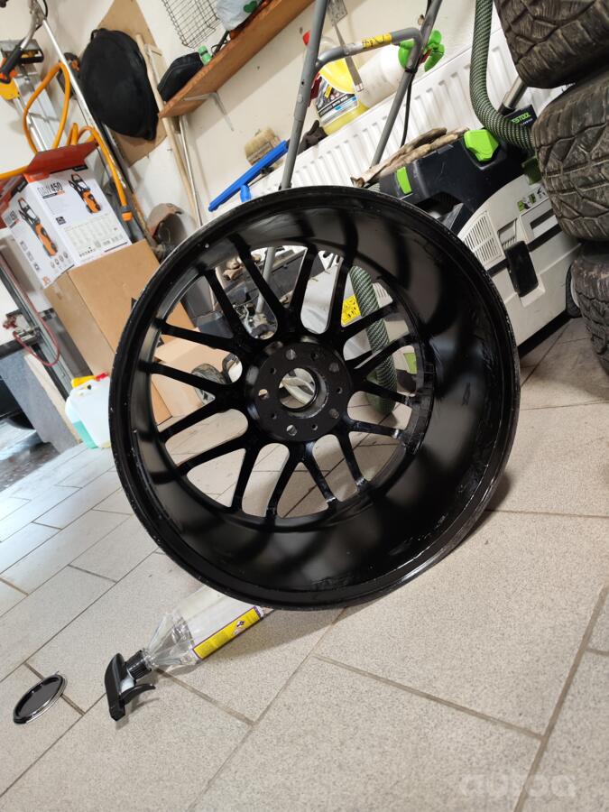 BMW, valuveljed