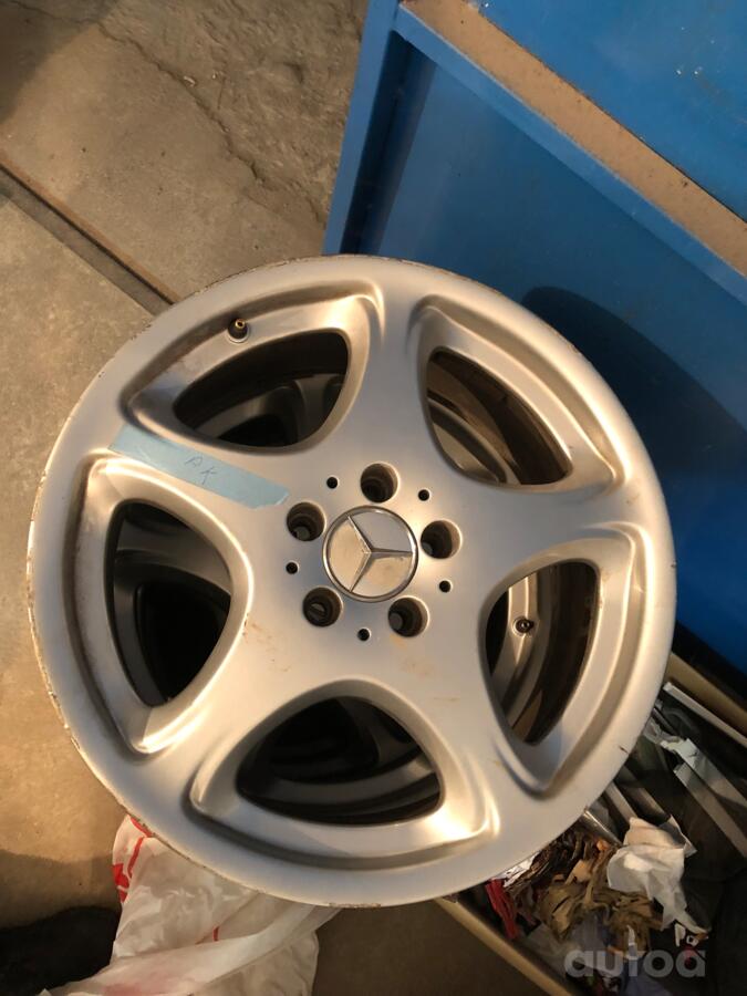 Mercedes, valuveljed