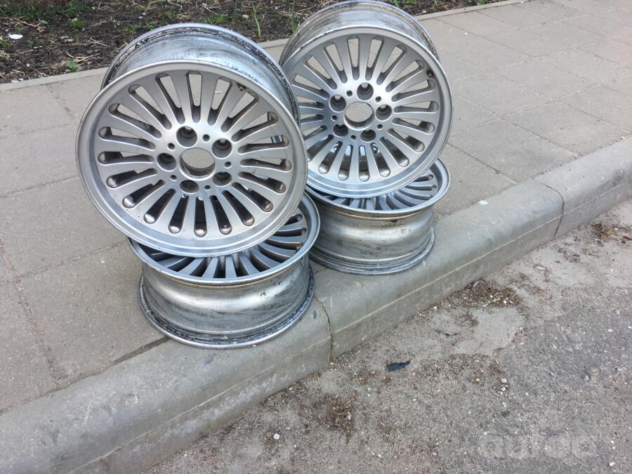 BMW, valuveljed