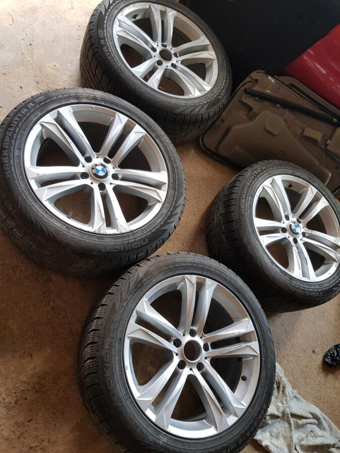 Bmw, valuveljed
