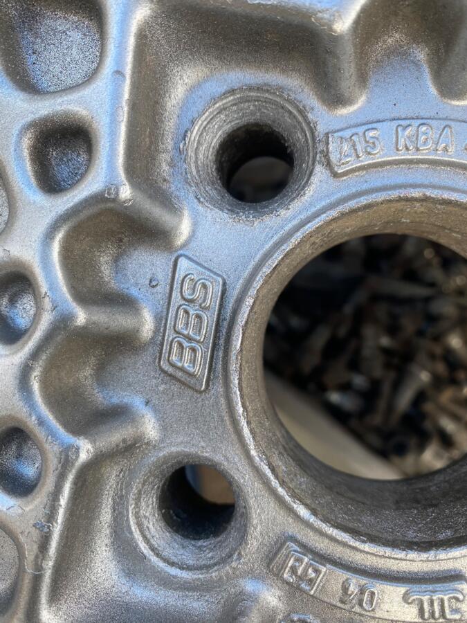 BBS, valuveljed