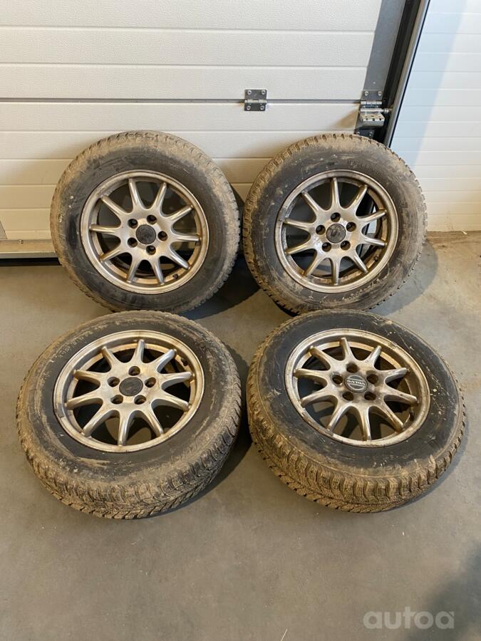 Volvo, valuveljed