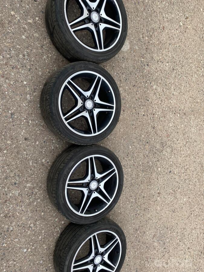 Mercedes, valuveljed