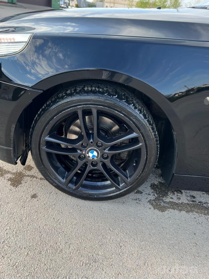 BMW, valuveljed